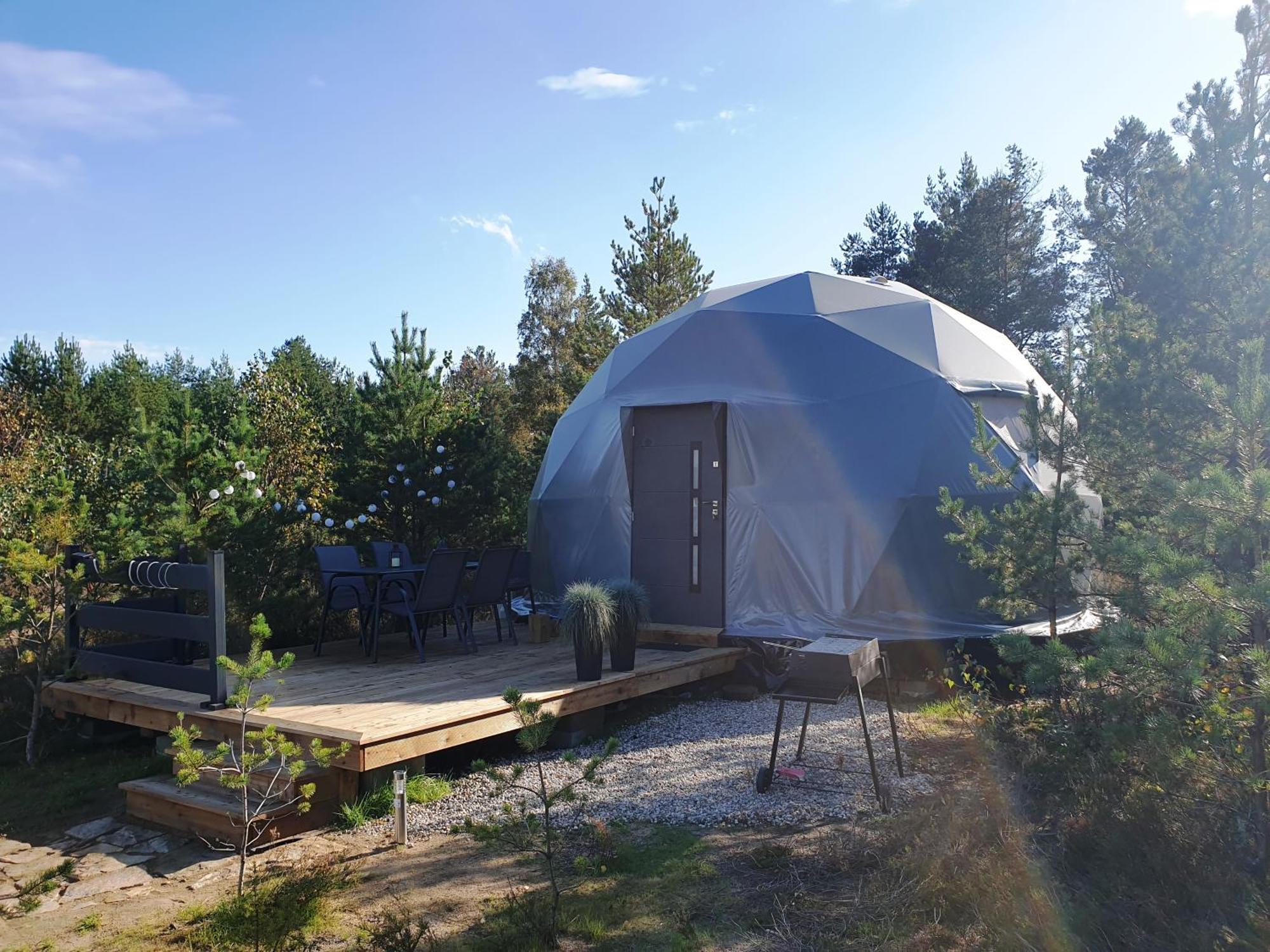 Podniebny Glamping Hotel Borsk Exterior photo